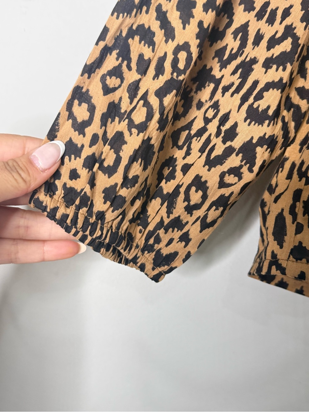 Emerson Fry Emmaline in Leopard Print A NWOT - Picture 3 of 6